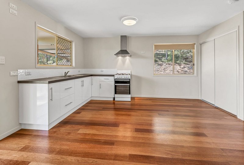 Photo - 4a Elimbah Court, Lower Beechmont QLD 4211 - Image 2