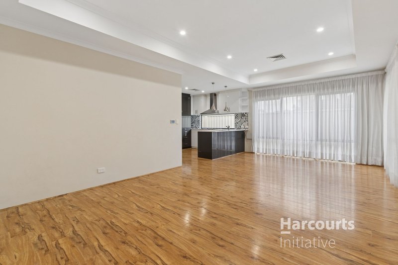 Photo - 4a Harris Way, Westminster WA 6061 - Image 4