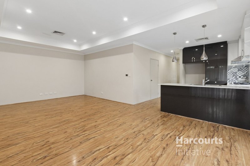 Photo - 4a Harris Way, Westminster WA 6061 - Image 5