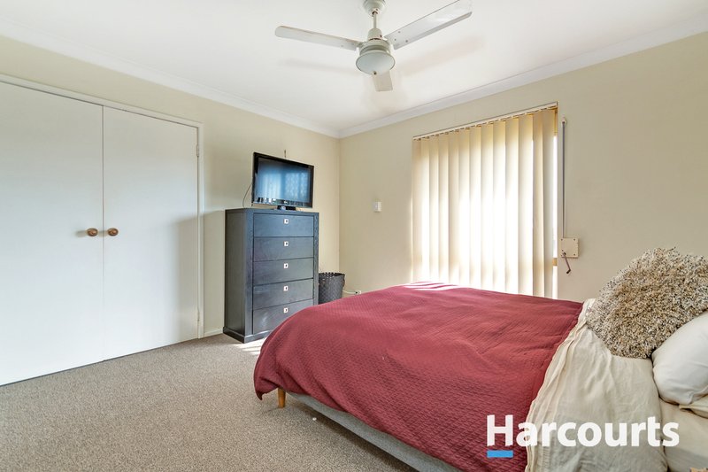 Photo - 4A Henton Place, Heathridge WA 6027 - Image 5