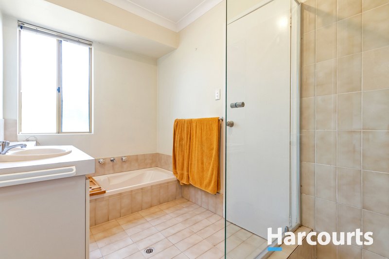 Photo - 4A Henton Place, Heathridge WA 6027 - Image 6