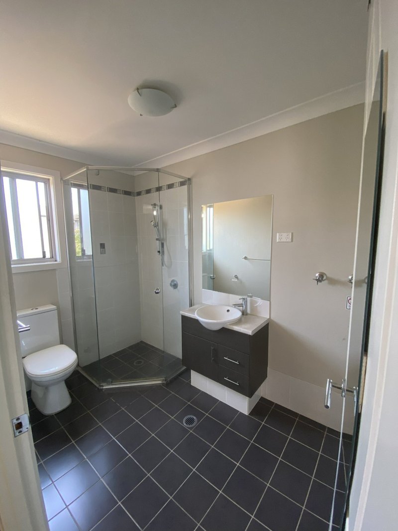 Photo - 4A Hidcote Road, Campbelltown NSW 2560 - Image 6