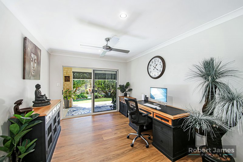 Photo - 4A Illoura Place, Cooroibah QLD 4565 - Image 14