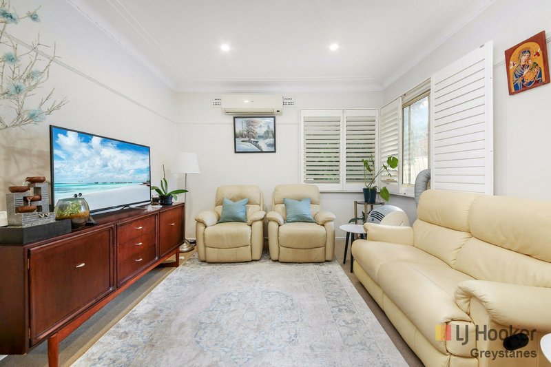 Photo - 4A Jersey Road, Greystanes NSW 2145 - Image 7