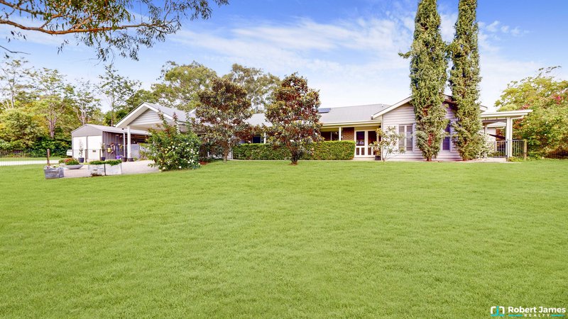 Photo - 4A Jirrima Crescent, Cooroibah QLD 4565 - Image 2