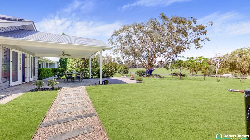 Photo - 4A Jirrima Crescent, Cooroibah QLD 4565 - Image 3