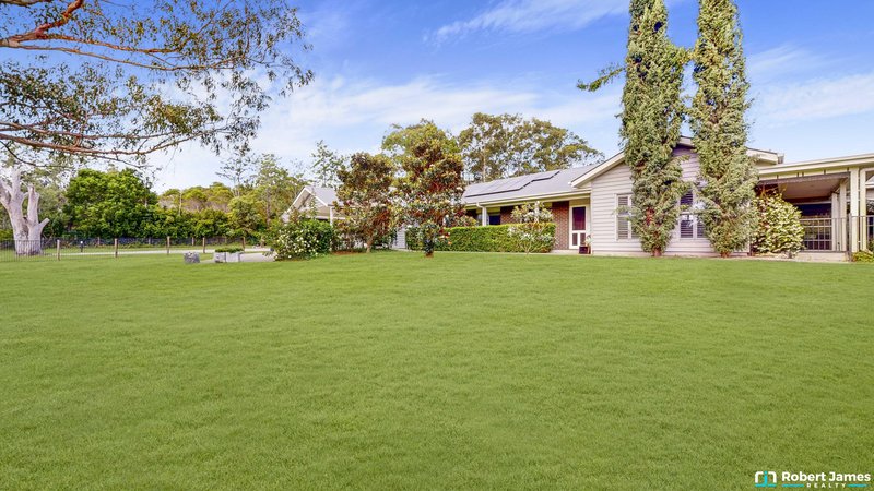 Photo - 4A Jirrima Crescent, Cooroibah QLD 4565 - Image 4