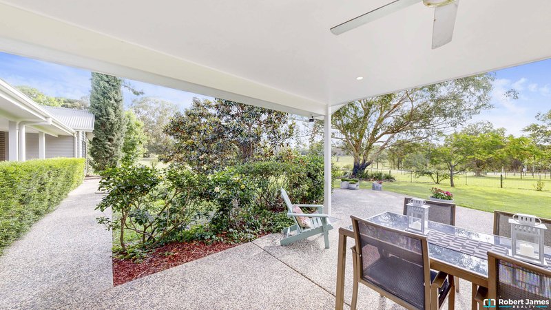 Photo - 4A Jirrima Crescent, Cooroibah QLD 4565 - Image 5