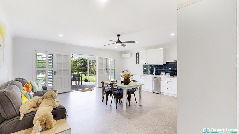 Photo - 4A Jirrima Crescent, Cooroibah QLD 4565 - Image 21