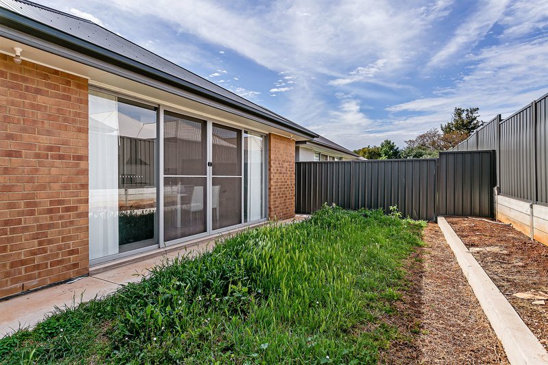 Photo - 4a Mavros Road, Elizabeth Downs SA 5113 - Image 13