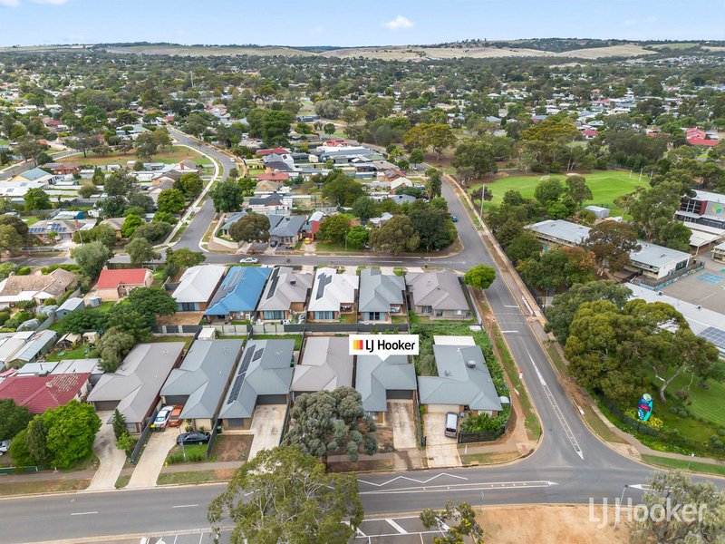 Photo - 4A Mavros Road, Elizabeth Downs SA 5113 - Image 24