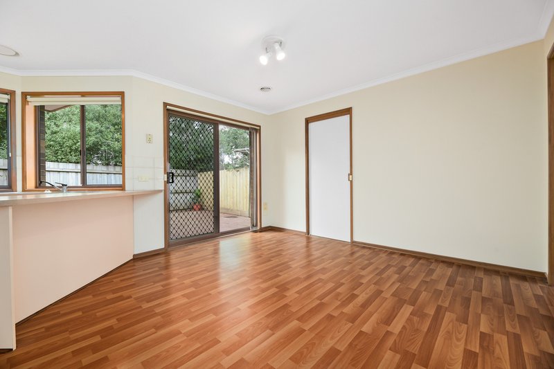 Photo - 4A Melaleuca Court, Berwick VIC 3806 - Image 5