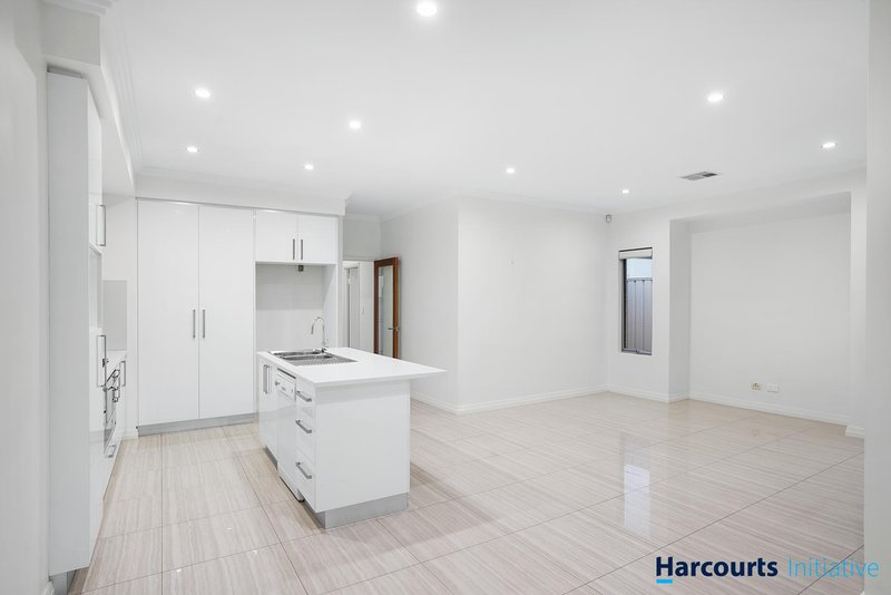 Photo - 4A Moore Street, Dianella WA 6059 - Image 13