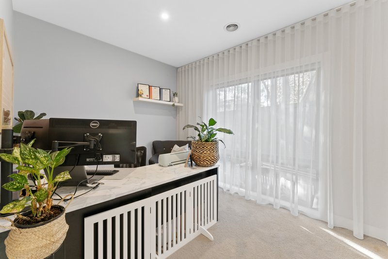 Photo - 4A Nola Court, Croydon VIC 3136 - Image 10