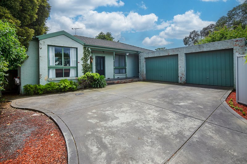 4A Pentlowe Road, Wantirna South VIC 3152
