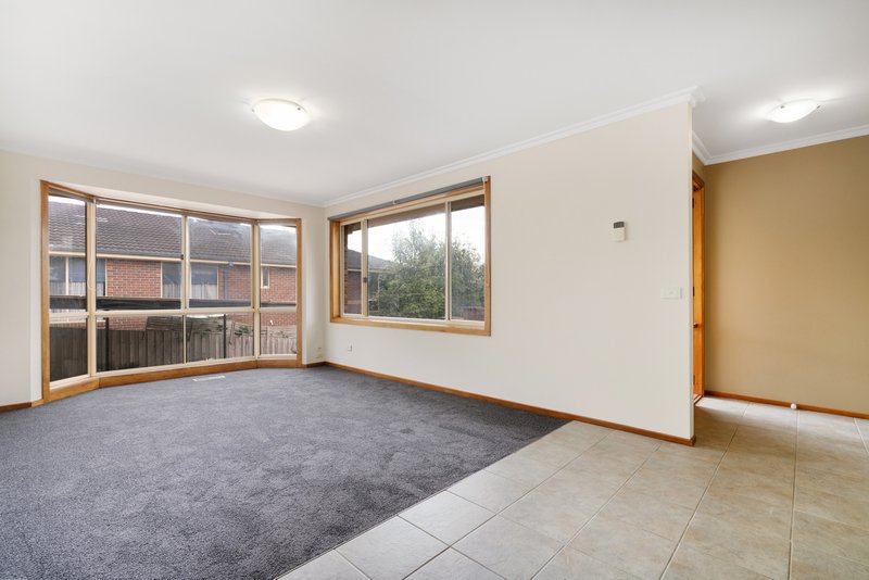 Photo - 4A Shannon Place, Langwarrin VIC 3910 - Image 2