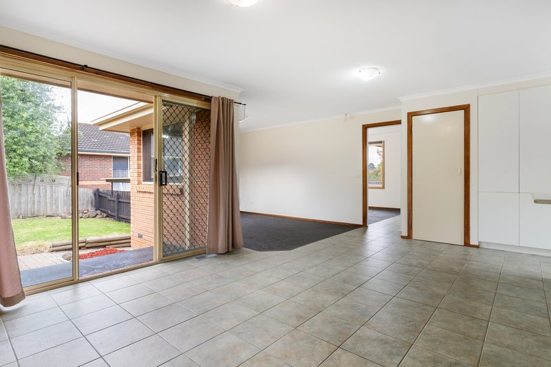 Photo - 4A Shannon Place, Langwarrin VIC 3910 - Image 4