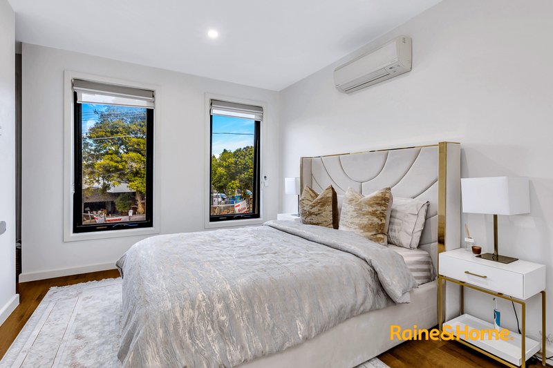 Photo - 4A Sunline Avenue, Noble Park North VIC 3174 - Image 6