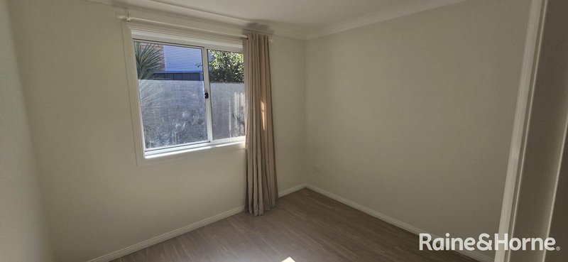 Photo - 4A Swallow Place, Ingleburn NSW 2565 - Image 3