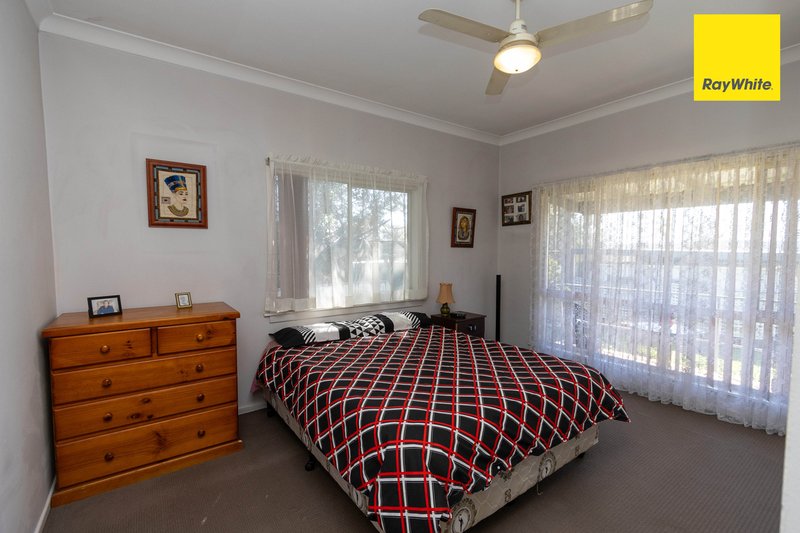 Photo - 4A Swan Street, Inverell NSW 2360 - Image 2