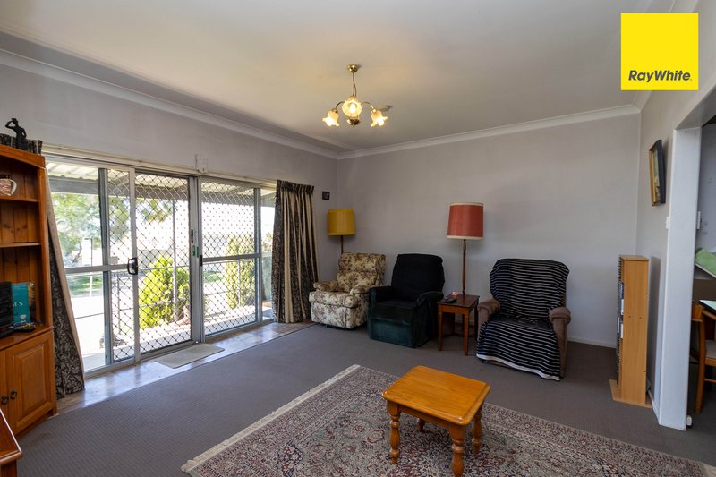 Photo - 4A Swan Street, Inverell NSW 2360 - Image 3