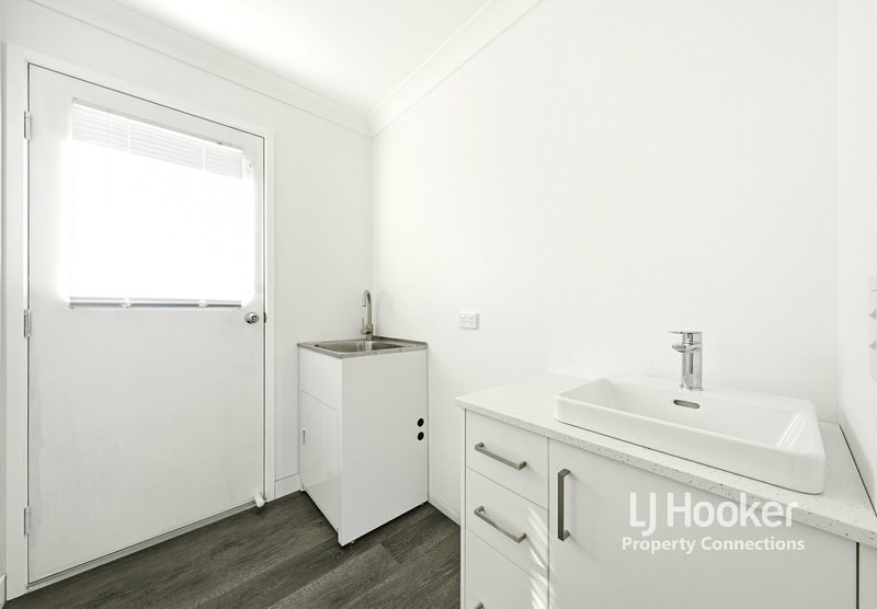 Photo - 4A Sylvan Court, Kallangur QLD 4503 - Image 6
