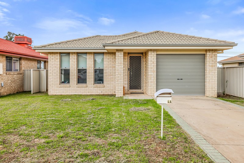 4A Tasman Place, Tamworth NSW 2340