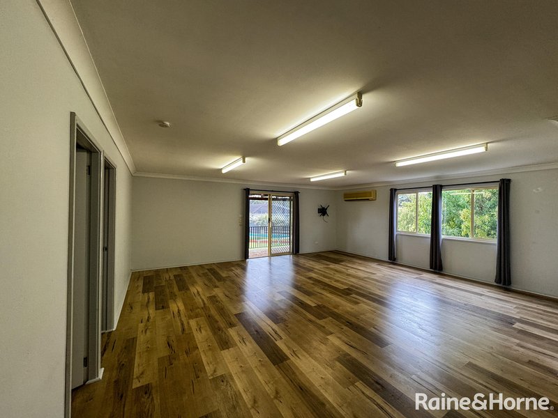 Photo - 4A Tona Close, Edgeworth NSW 2285 - Image 4