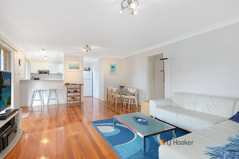 Photo - 4a West Kahala Avenue, Budgewoi NSW 2262 - Image 2