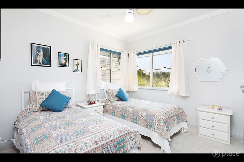 Photo - 4A/157 Brookfield Road, Kenmore Hills QLD 4069 - Image 13