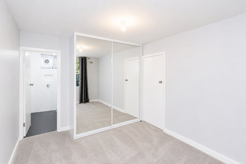 Photo - 4a/159 Hector Street, Osborne Park WA 6017 - Image 9