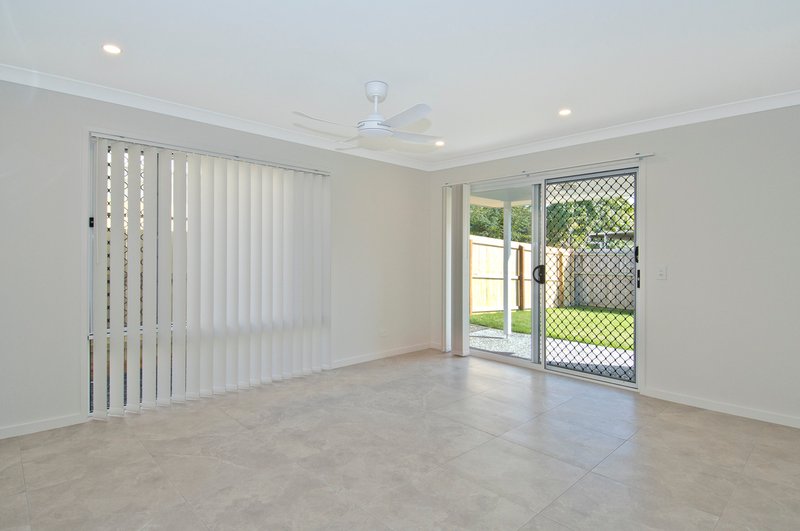Photo - 4A/46 Holzheimer Road, Bethania QLD 4205 - Image 2