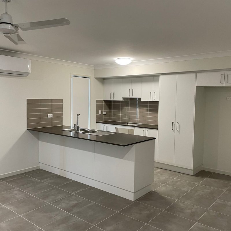 Photo - 4A/81 Richards Street, Loganlea QLD 4131 - Image 2