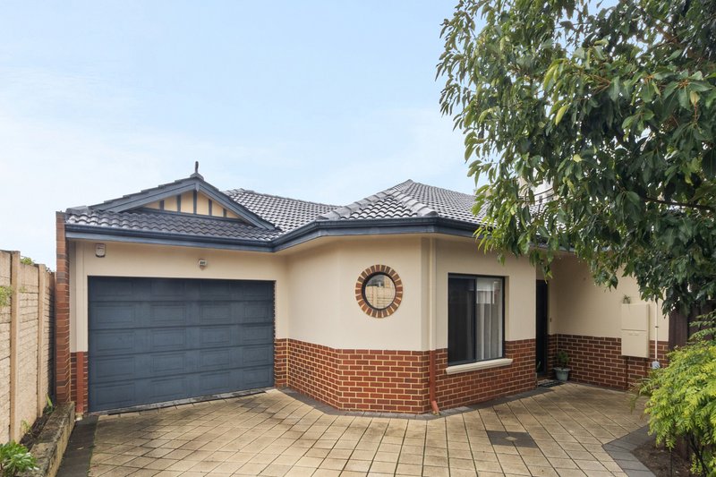 Photo - 4B Alexander Street, Wembley WA 6014 - Image 2