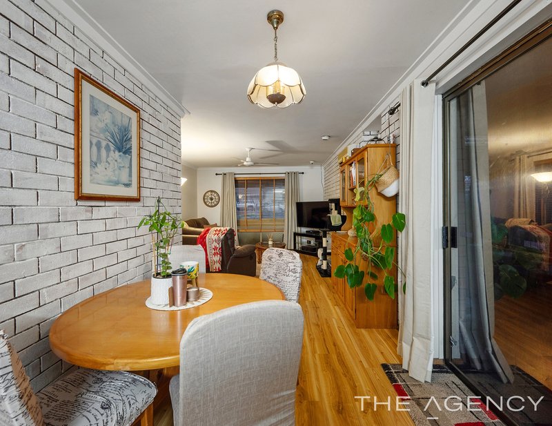 Photo - 4B Anglesey Drive, Kardinya WA 6163 - Image 11