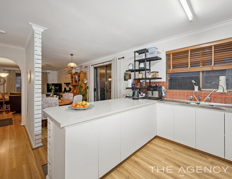 Photo - 4B Anglesey Drive, Kardinya WA 6163 - Image 13