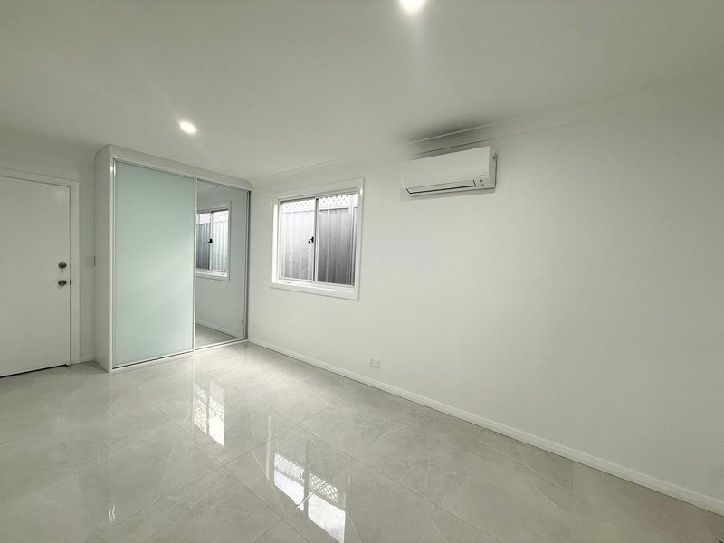 Photo - 4B Blakesley Road, Carlton NSW 2218 - Image 3