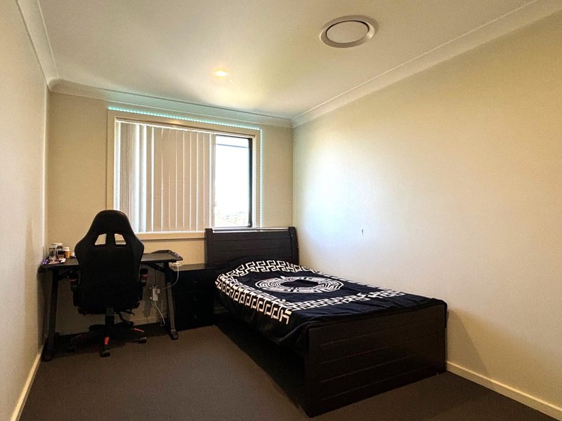 Photo - 4B Bodalla Street, Fairfield Heights NSW 2165 - Image 5