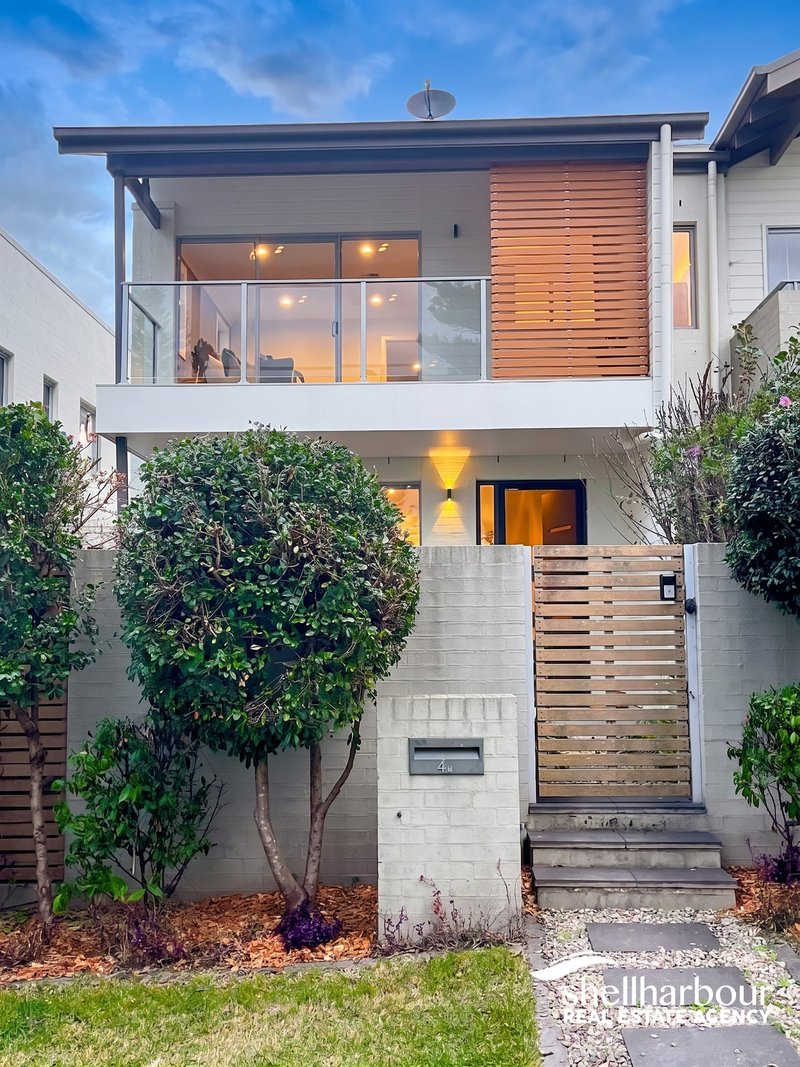 Photo - 4B Cove Boulevard, Shell Cove NSW 2529 - Image 1