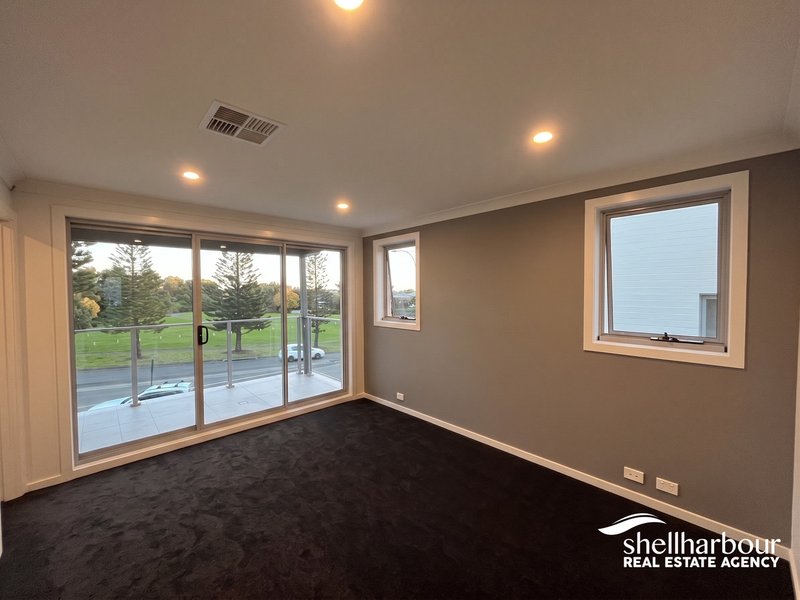 Photo - 4B Cove Boulevard, Shell Cove NSW 2529 - Image 6