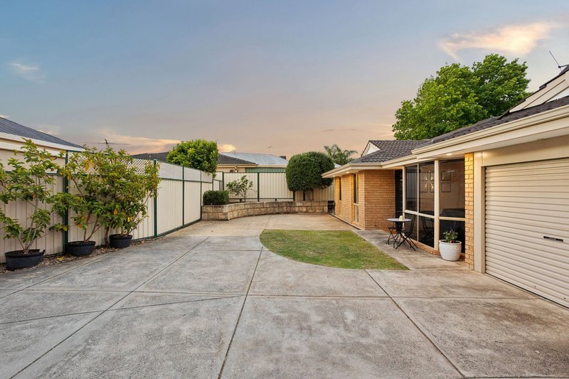 Photo - 4B Cradle Close, Alexander Heights WA 6064 - Image 2