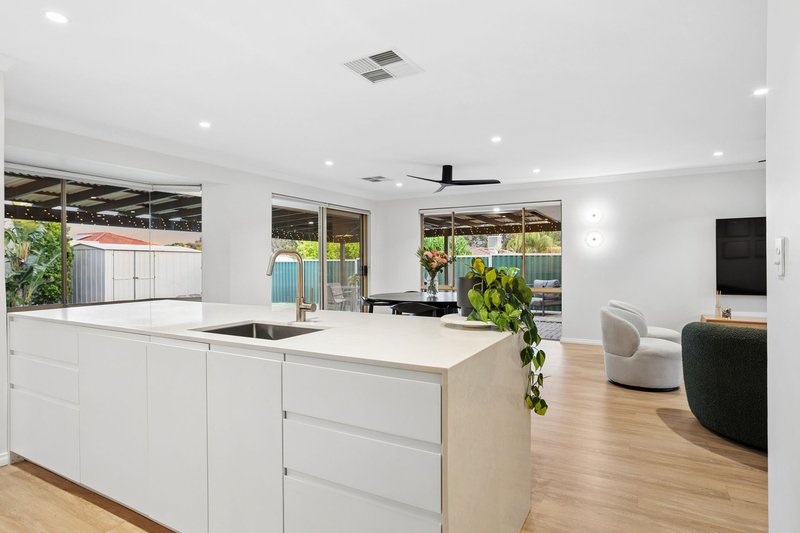 Photo - 4B Cradle Close, Alexander Heights WA 6064 - Image 10