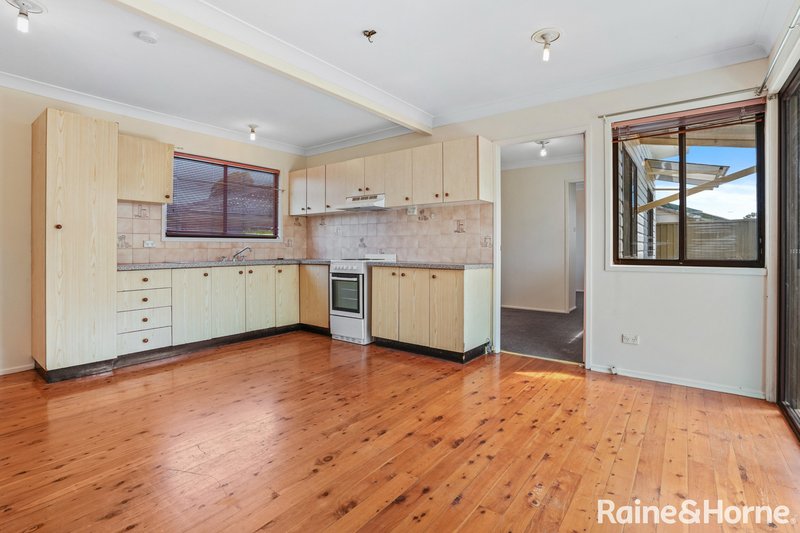 Photo - 4B Daley Place, Fairfield West NSW 2165 - Image 2