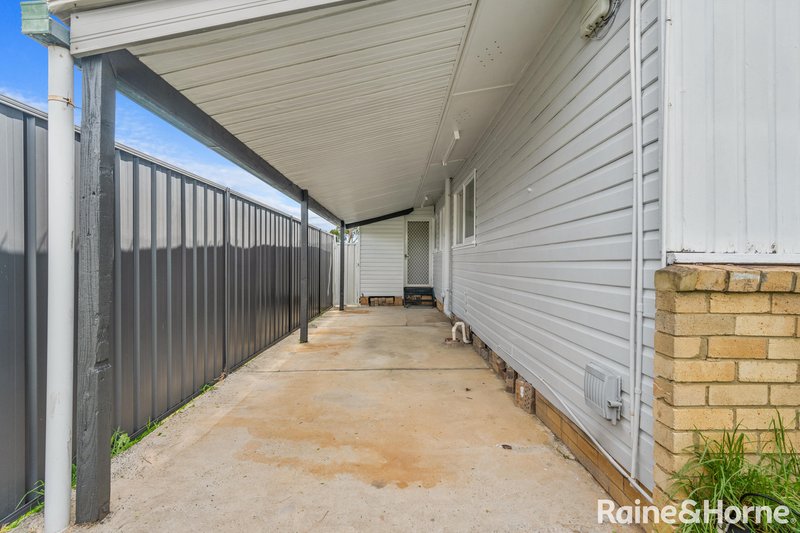 Photo - 4B Daley Place, Fairfield West NSW 2165 - Image 8