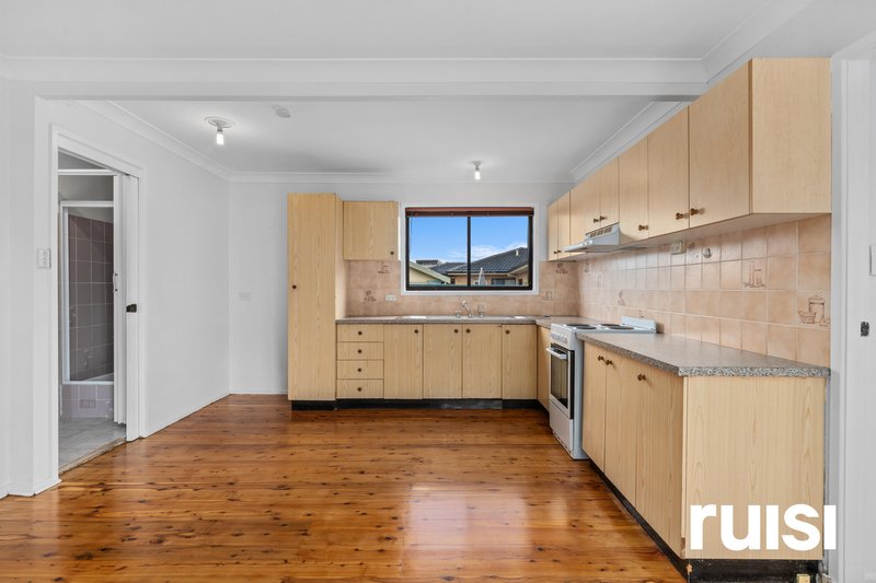 Photo - 4B Daley Place, Fairfield West NSW 2165 - Image 5