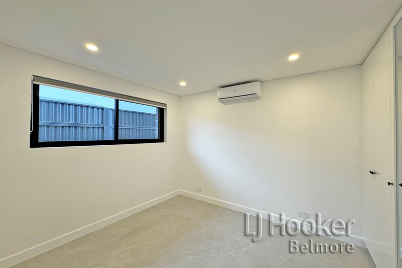 Photo - 4B Fairview Avenue, Roselands NSW 2196 - Image 4