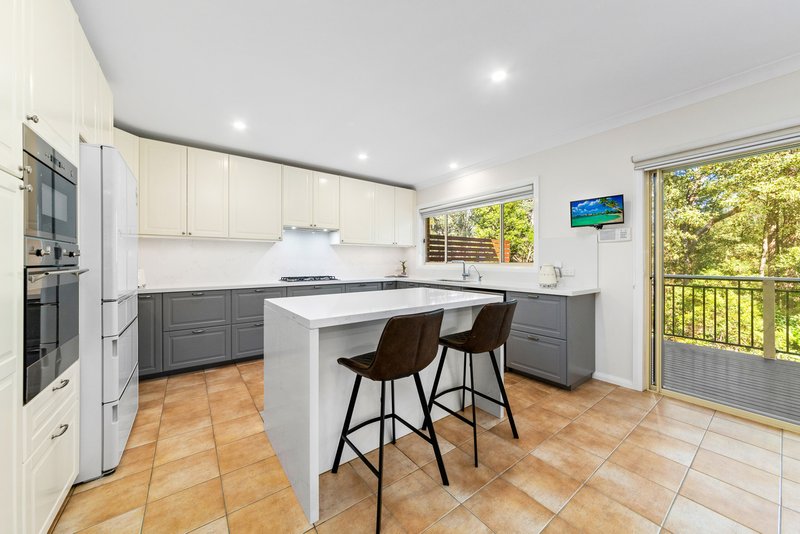 Photo - 4B Handley Avenue, Thornleigh NSW 2120 - Image 3