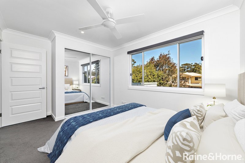 Photo - 4b Heathcote Street, Helensburgh NSW 2508 - Image 2