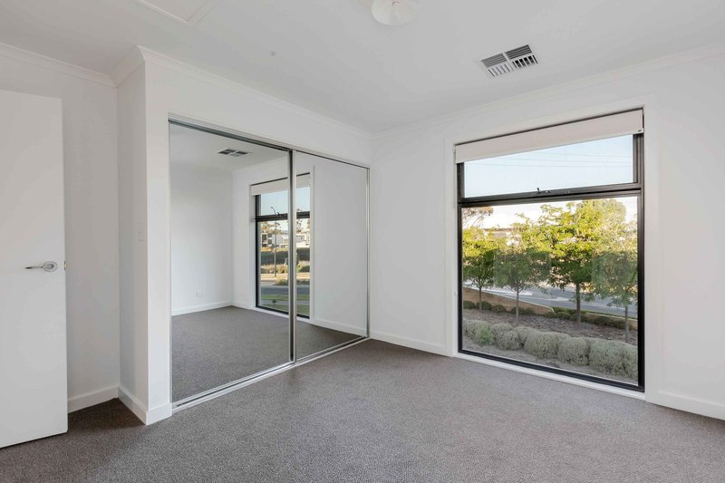 Photo - 4B Hill Smith Boulevard, St Clair SA 5011 - Image 9