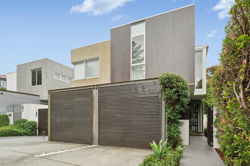 Photo - 4B Owen Street, North Bondi NSW 2026 - Image 2